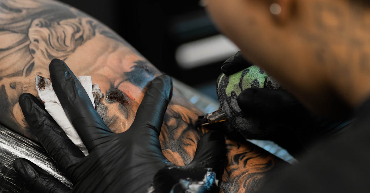 Utilizing Augmented Reality in Tattoo Design and Application
